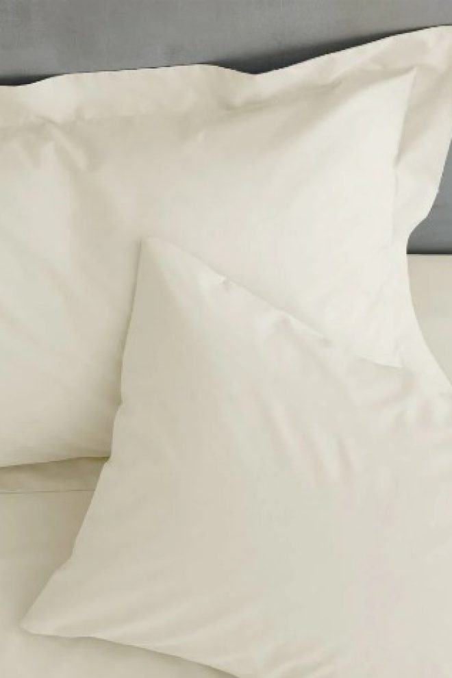 Standard pillowcase pair in cream 18277-CR-1