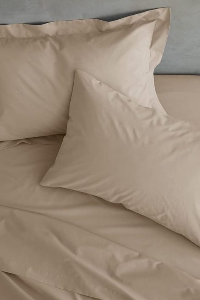 Standard pillowcase pair in natural 18277-NT-1