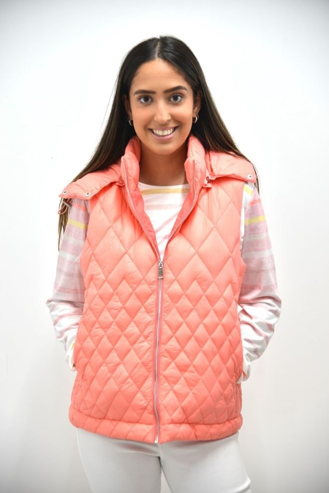 Jessica Graaf short gilet in coral 29004-043