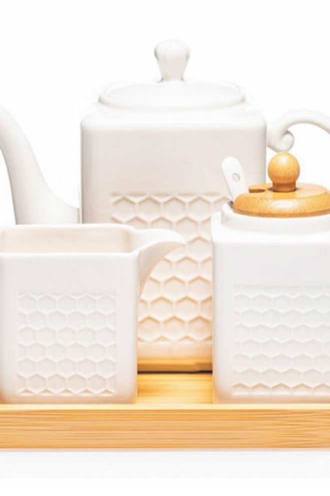 Honeycomb white ceramic tea set, 3 piece 30270-1