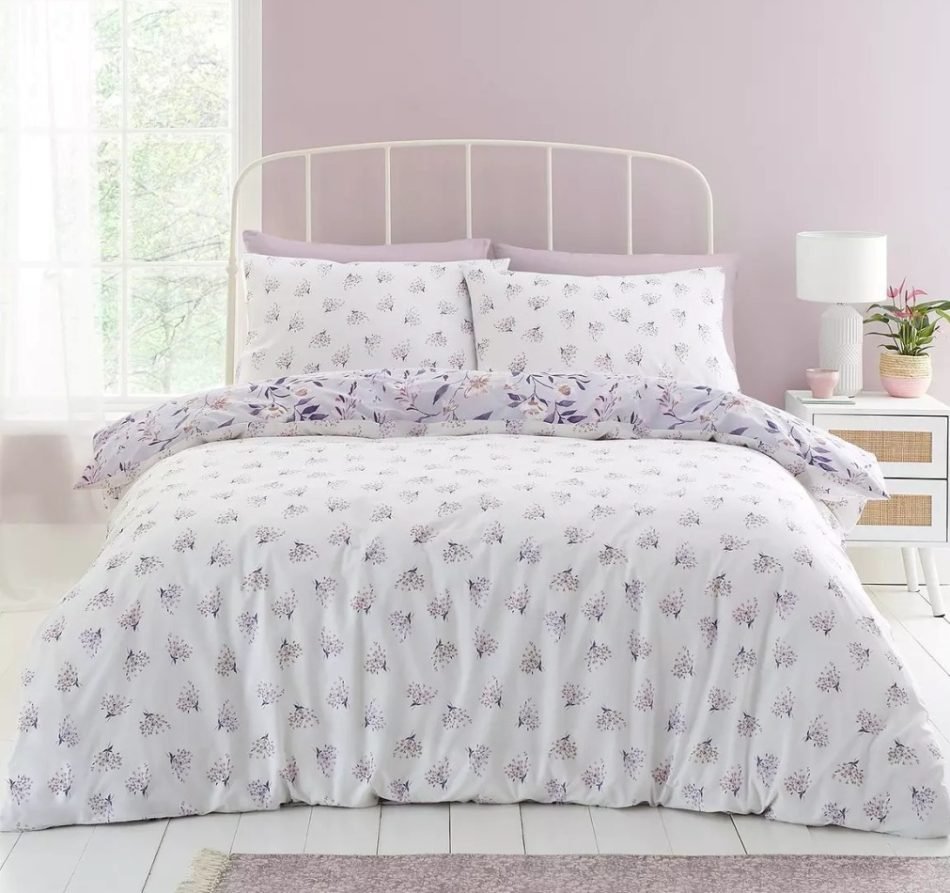 Catherine Lansfield lilac Isadora floral duvet cover set ISALILAC-DUVCOV-1 - Image 2
