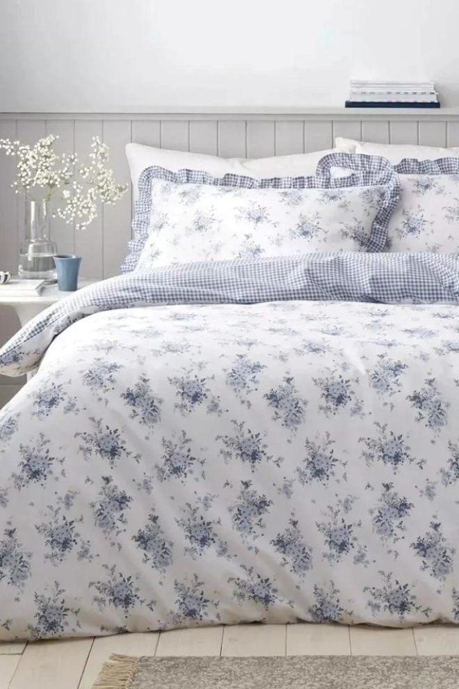 Catherine Lansfield Lucie floral reversible duvet cover LUCIE-DUVCOV-1