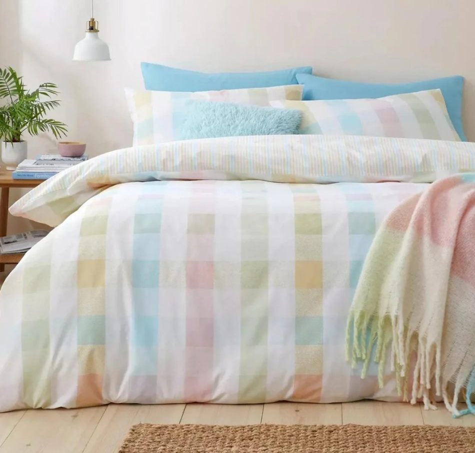 Catherine Lansfield Spring check duvet cover set SPRINGCHECK-DUVCOV-1