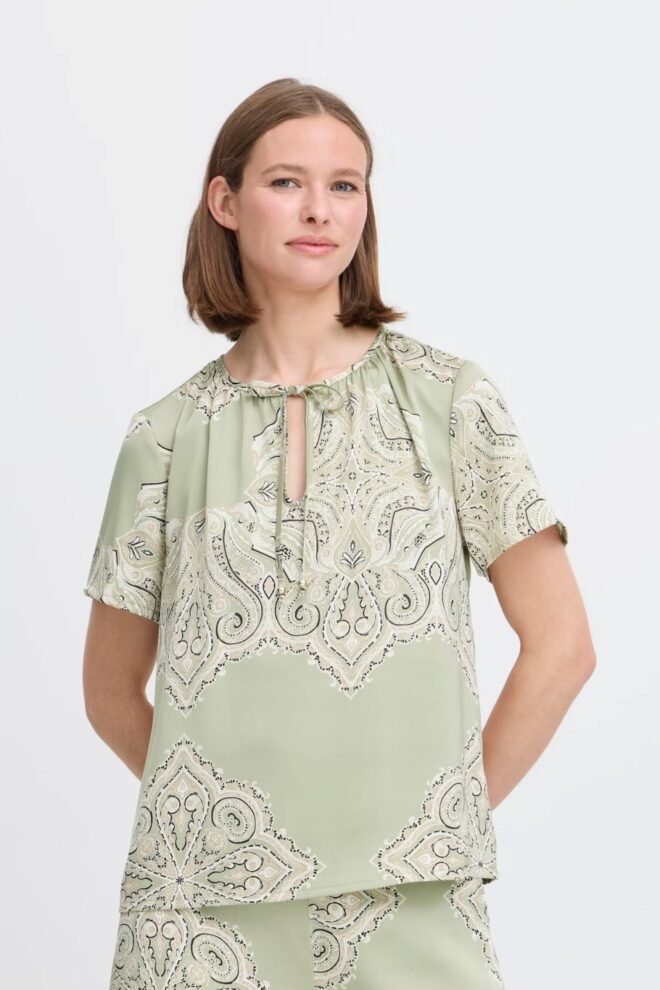 Byjannike blouse - light woven in tea paisley mix 20816807