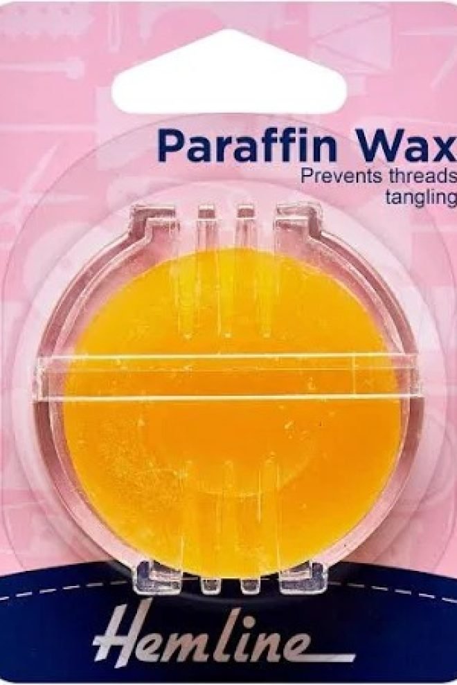 Thread wax prevents threads tangling 1 pc 228