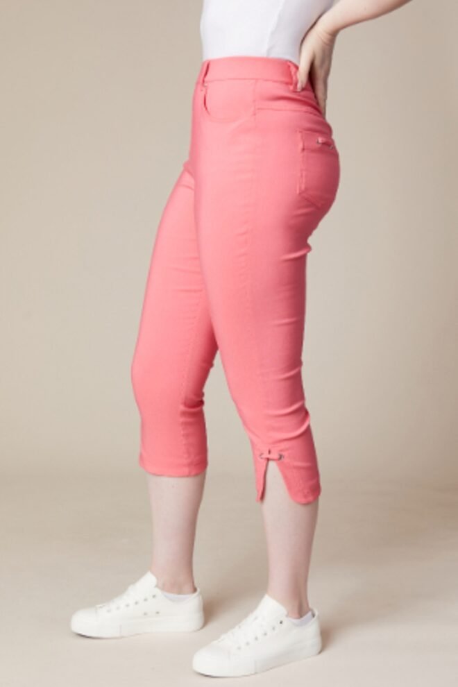 Jessica Graaf cropped trousers with eyelet detail and slit at hem in pink 29912-010