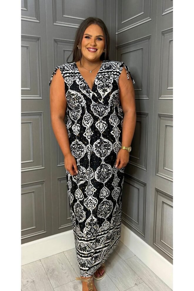 Magic Dress One Size Fits All  Erika Black ERIKA-BLK-1