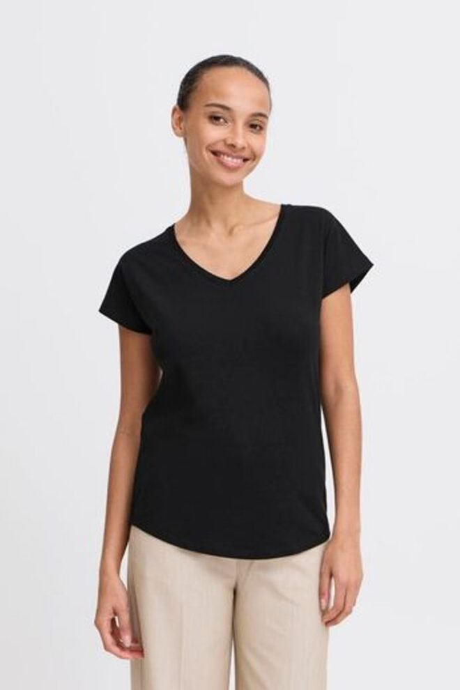 B.Young BYPAMILA V-neck T-Shirt Black BYPAMILA-V-BLK-1