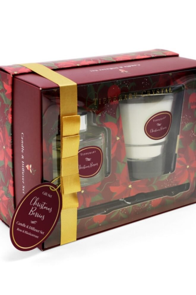 Tipperary Crystal Poinsettia Christmas Berries Candle & Diffuser Set 155886