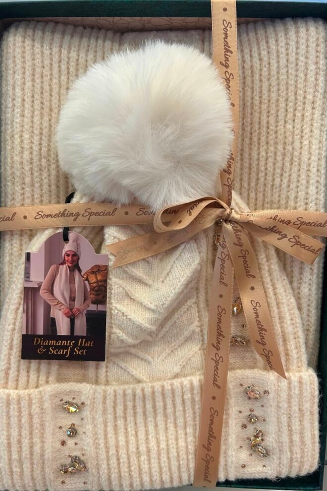 Diamante Hat and Scarf Set Cream DIAM-CREAM