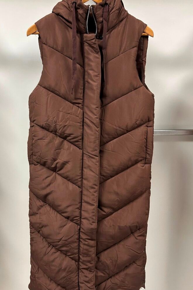 Warm gilet in brown GIL-BRWN-1