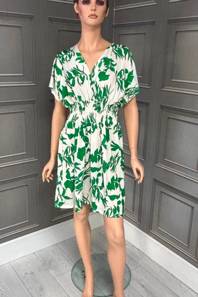 Magic Dress One Size Fits Sizes 10-20 Leah Emerald LEAH-EMER-1